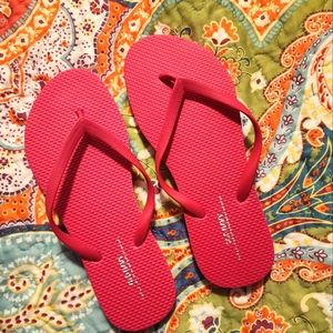 Old Navy Pink Flip Flops Size 8